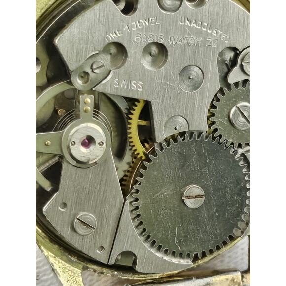 Manson Swiss Watch 10k Black Hills Gold Band Manual Wind Runs Expansion Band